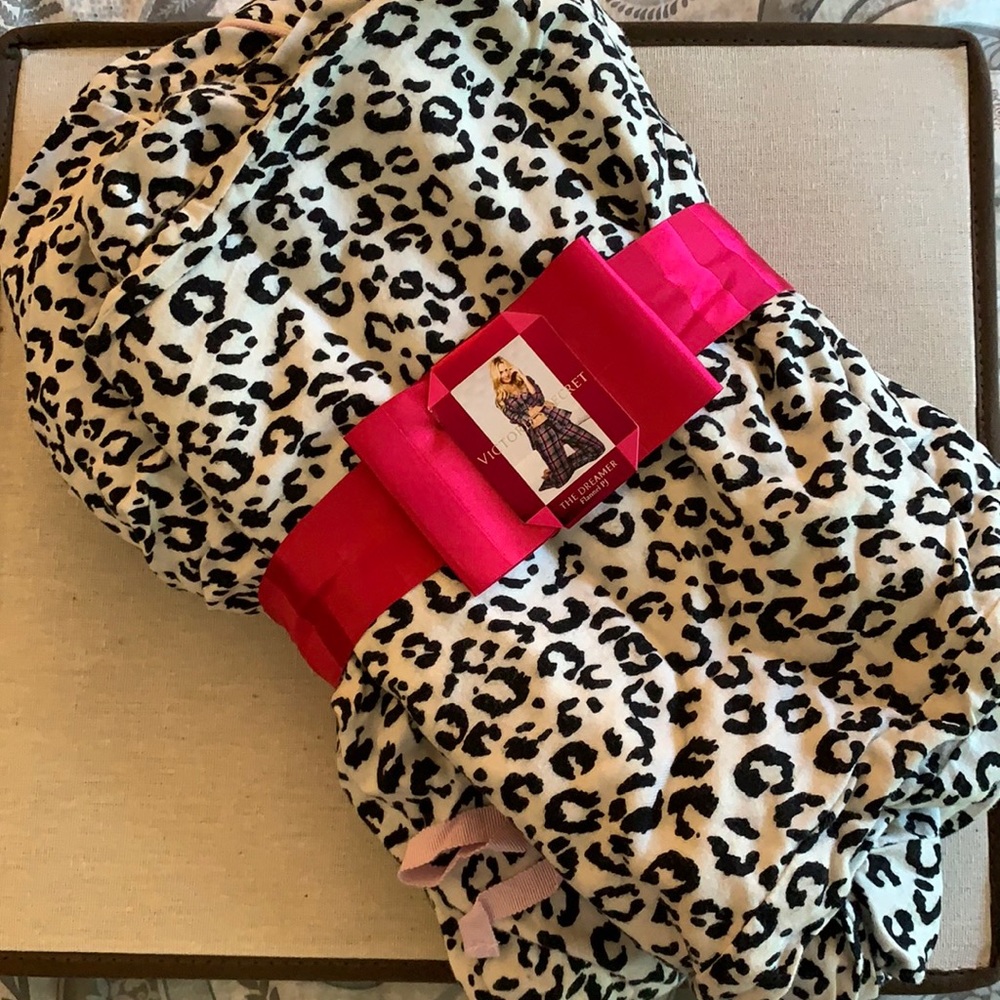 Victoria’s Secret Pajama Set
